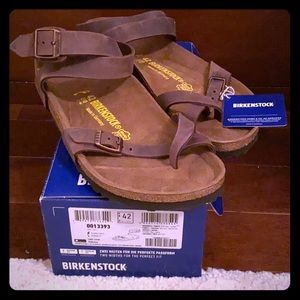Birkenstock Yara Habana Size 42 Narrow NEW